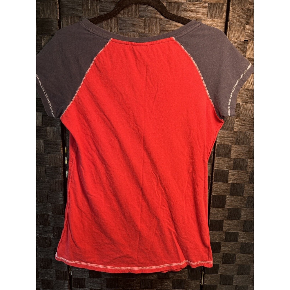 St. Louis Cardinals Womens Large Red Short Sleeve Raglan Sleeve V Neck - Picture 12 of 16
